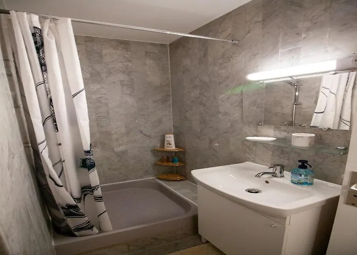 Apartman Stylish With Pool 500 Meters To The